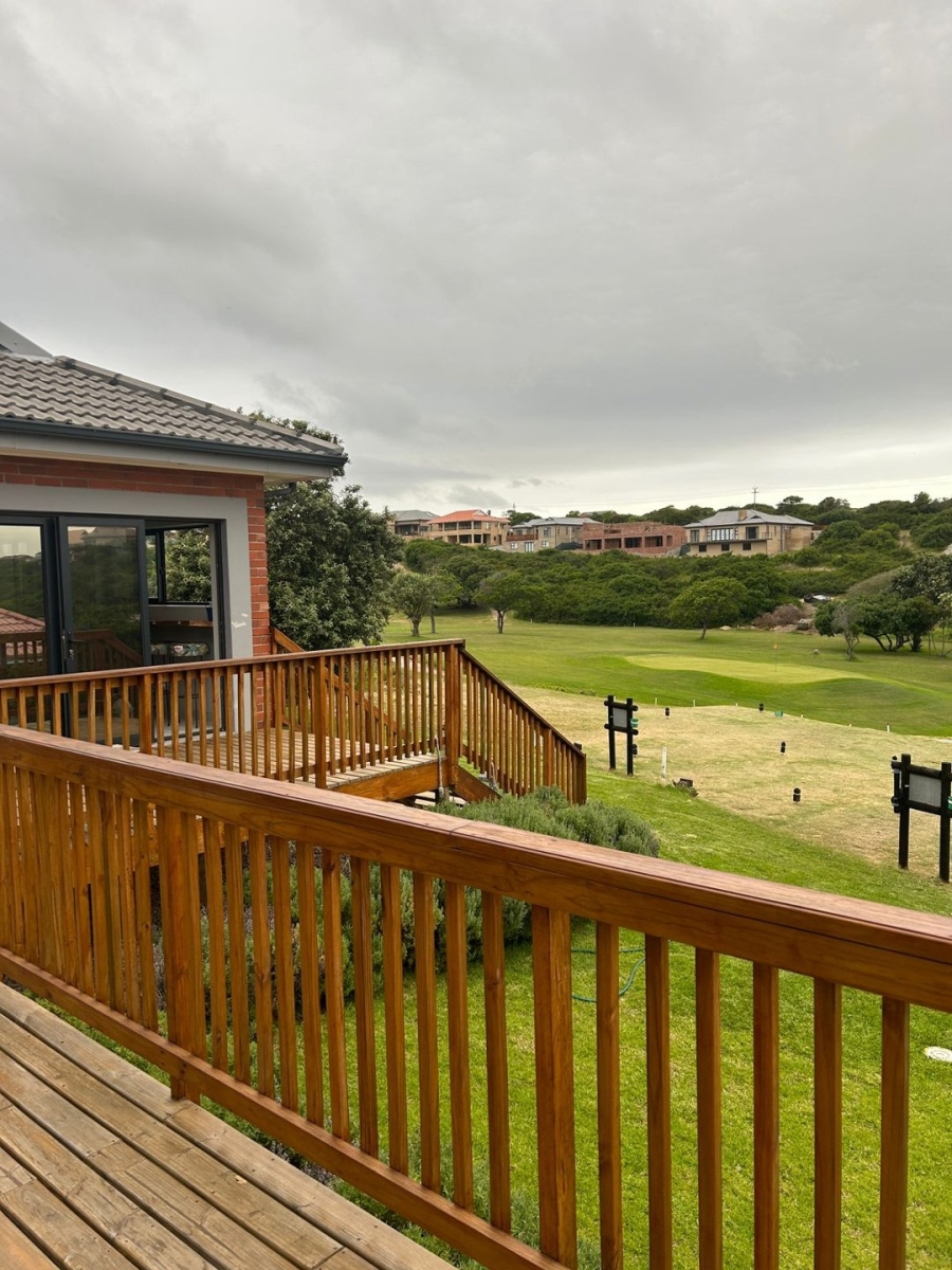 To Let 4 Bedroom Property for Rent in Dolphin Creek Golf Estate Western Cape